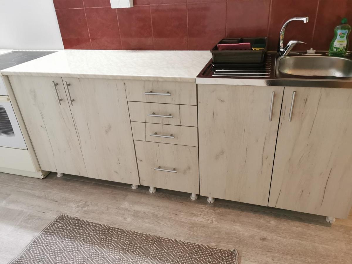 Apartman Azra Kikinda 外观 照片